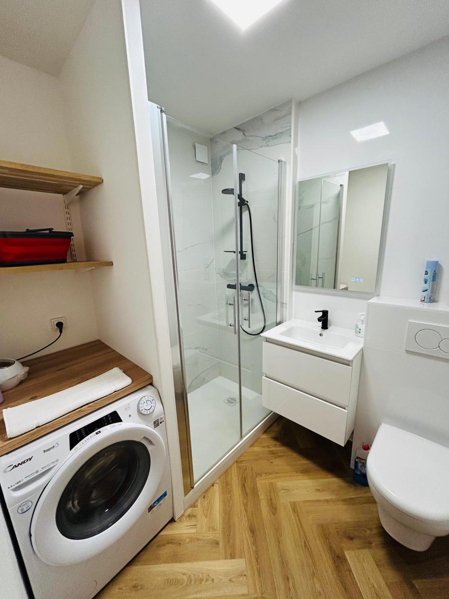 Agreable Chantilly Avec Balcon Et Parking Securise Appartement *